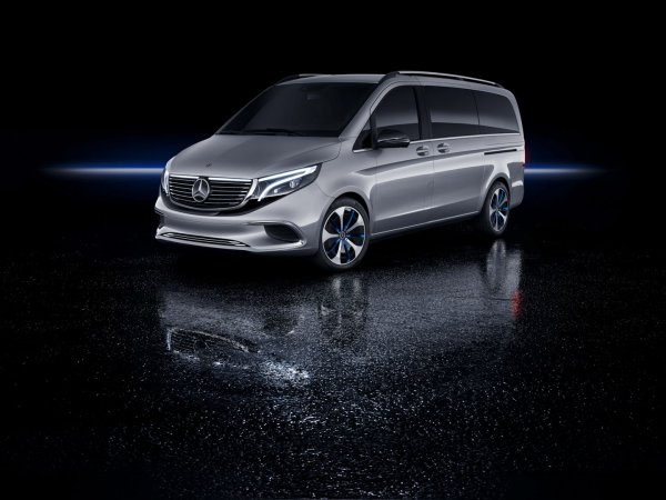 Mercedes-Benz-EQV-1-of-7.jpg